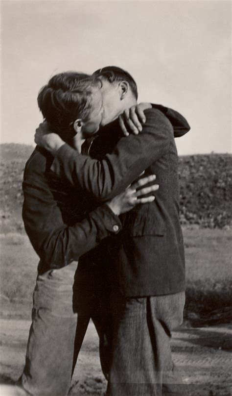 Gay Men Kissing Flashbak