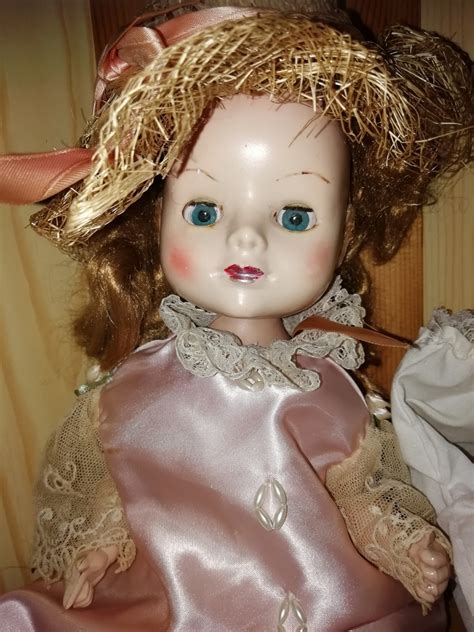 Identification And Value Of Porcelain Dolls Thriftyfun