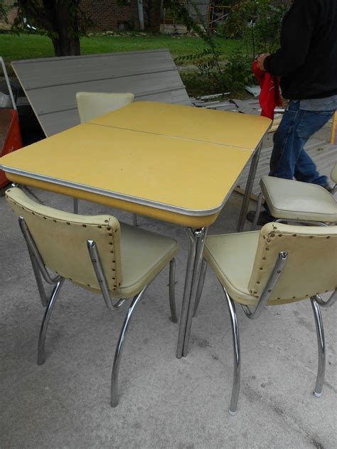 Vtg Retro Yellow Formica Chrome Dinette Table W Chairs Illinois Location Antique Price