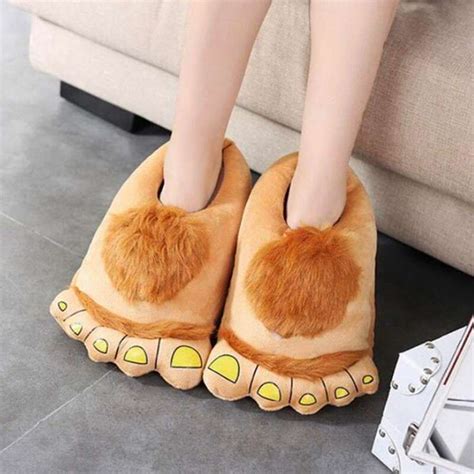 Promo Mens Big Feet Furry Slippers Novelty Women Hobbit Feet Home
