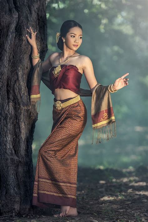 Beautiful Thai Girl Beautiful Thai Women Cambodian Women Traditional Dresses
