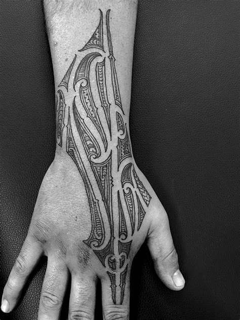 Nz Maori Hand Tattoo Zealand Tattoo