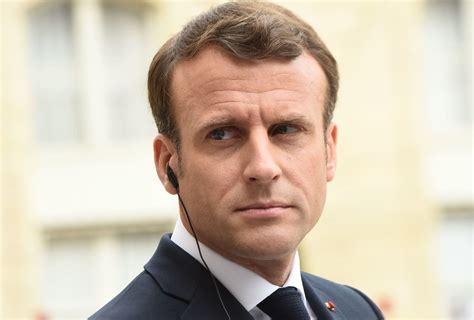 Pour ne pas franchir cette ligne rouge, l'exécutif envisage donc un confinement strict pour tout le pays. Emmanuel Macron : pourquoi il n'a pas prononcé le mot ...