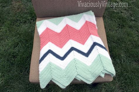 15 Easy Ripple Crochet Blanket Patterns Dabbles And Babbles