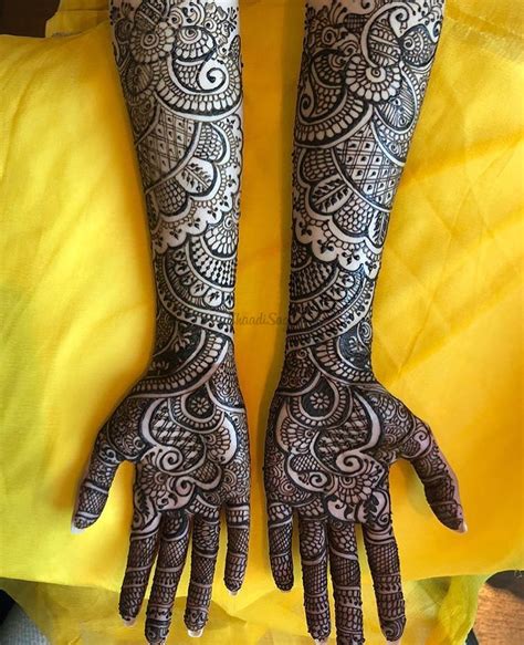 Stylish Simple Full Hand Bridal Mehndi Design