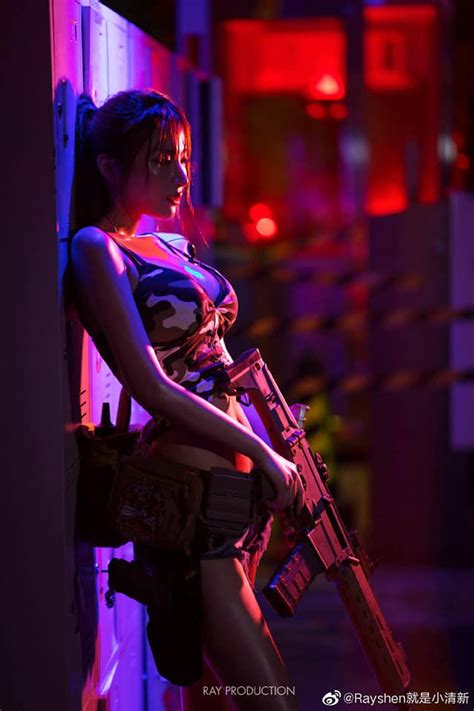 sexy female cosplay  pubg mobile