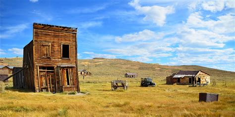 The Coolest Ghost Towns In America Abandoned Town Ghost Towns Abandoned