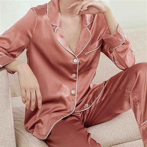 Sexy Women Silk Pajamas Set Silk Pajamas Suit Silk Sleep Wear Buy