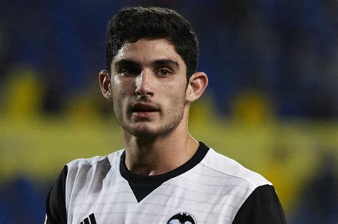 Goncalo guedes scored a mesmerising solo goal as valencia stayed in. Man Utd and Liverpool join hunt for PSG star Goncalo ...
