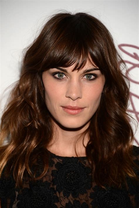 10 Hottest Celebrity Hairstyles With Bangs Reviewtiful
