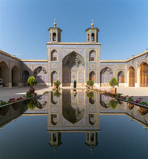 Iran S Pink Mosque Is An Incredible Kaleidoscope Of Colors