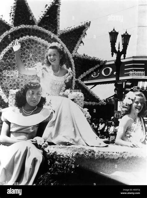 Debbie Reynolds As Winner Of Miss Burbank Contest 1948 Stock Photo Alamy
