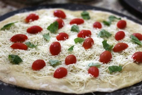 Chicken Margherita Pizza Delicious And Simple To Make