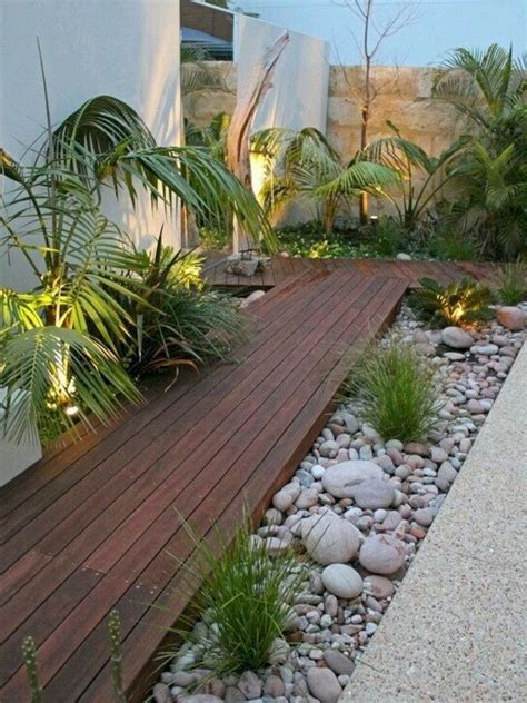 63 Beautiful Front Yard Rock Garden Landscaping Ideas Page 53 Of 64