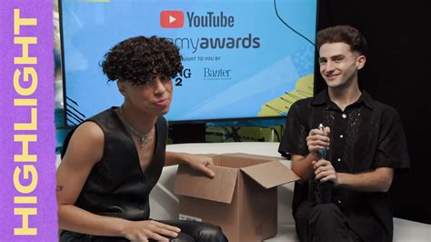 Larray And Issa Steal Emma Chamberlains Streamy Awards 2021 Youtube