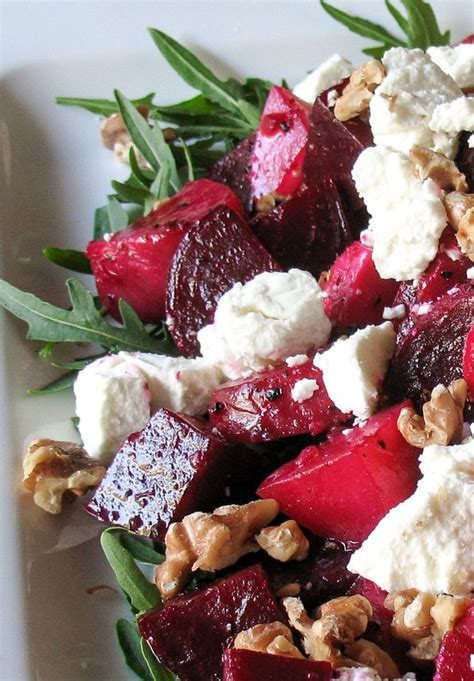 roasted beetroot salad with goats cheese and walnuts