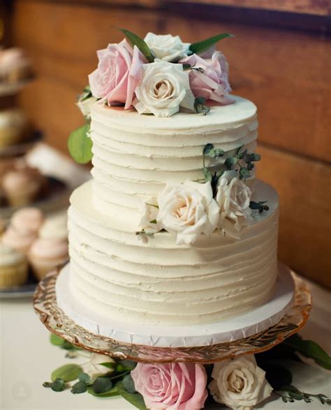 Flower Wedding Cake 🎂 💐 Small Wedding Cakes Simple Wedding Cake