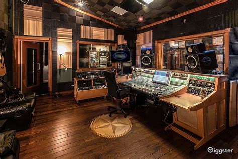 Room A Professional Recording Studio Rent This Location On Giggster