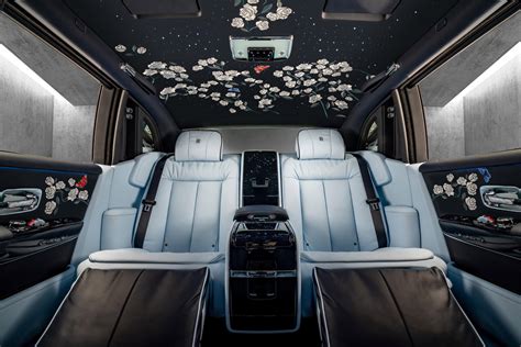 This Rolls Royce Phantom Has A Rose Garden Interior Auto News