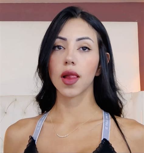 Asian Girls Live On Twitter I Want Those Tits In My Face Asian Girl