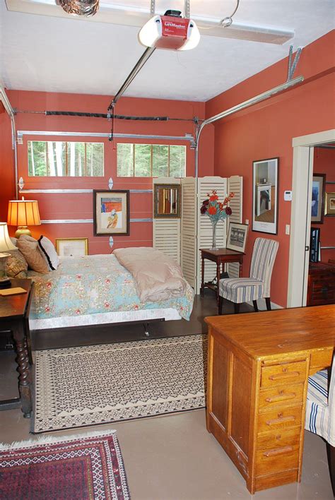 On average, converting your garage into a bedroom adds about 600 square feet of space to your home. garage-conversion-023 | Garage room, Convert garage to ...