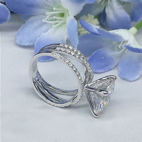2022 new arrival exquisite silver 4 claws white zircon ring for women engagement wedding