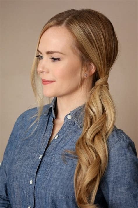 11 Trendy Side Part Ponytails to Consider (2021 Trends)