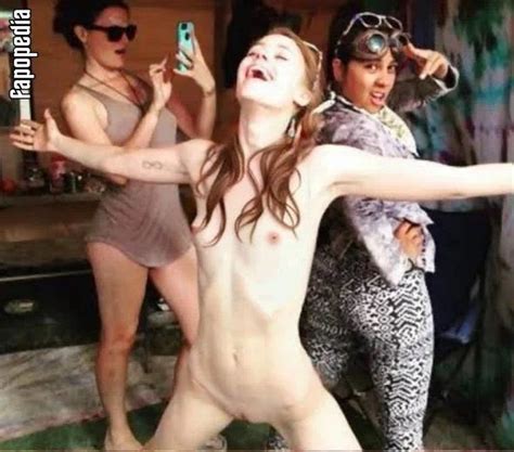 Marisha Ray Ai Porn Nude Leaks Photo Fapopedia