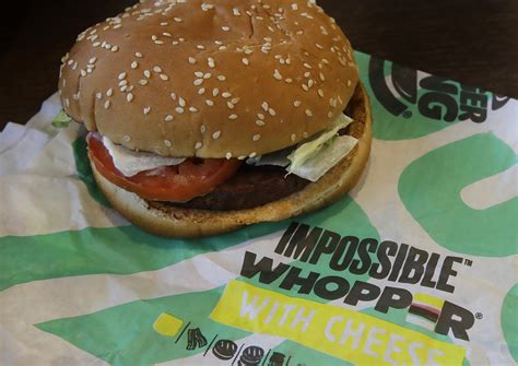 vegan sues burger king claiming meatless impossible whopper is ‘contaminated by beef fat the