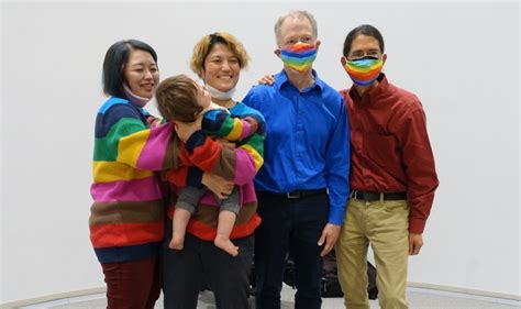 Tokyo Begins Recognizing Same Sex Partnerships