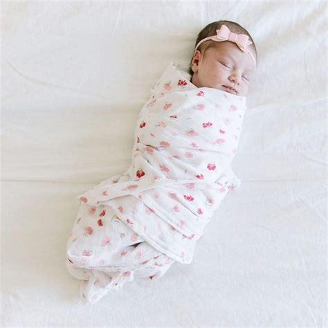Why A Muslin Swaddle Blanket Is A Must For Newborns