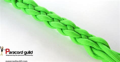 Learn how to tie a 4 strand paracord braid with a core and buckle. How To Braid Four Strands Of Paracord