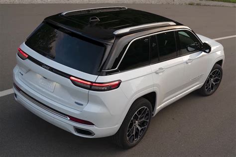 Jeep Grand Cherokee 4xe Hybrid To Be Displayed In Ny In August