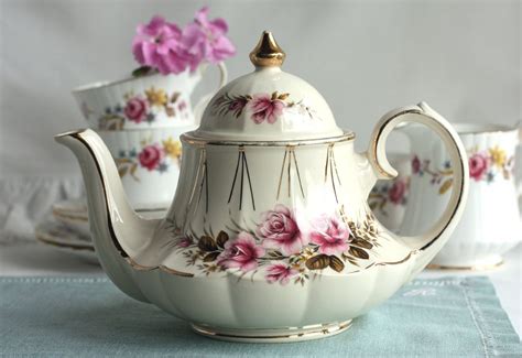 Vintage Sadler Teapot Pretty Floral And Gold Teapot Perfect