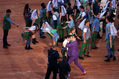 gay kiss steals show at 2014 commonwealth games opener cnn