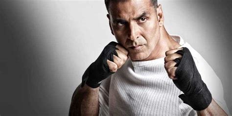 Akshay Kumar Gives Sarcastic Reply To Journalist Who Questioned His