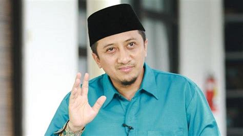 Lantunan asmaul husna bersama keluarga ust yusuf mansur. Ustadz Yusuf Mansur Ajak Umat Doakan Muslim Uighur, Sebut ...