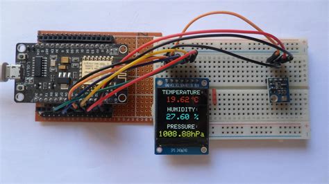 Weather Station Using Esp8266 Nodemcu With Bme280 Sensor And St7789 Tft