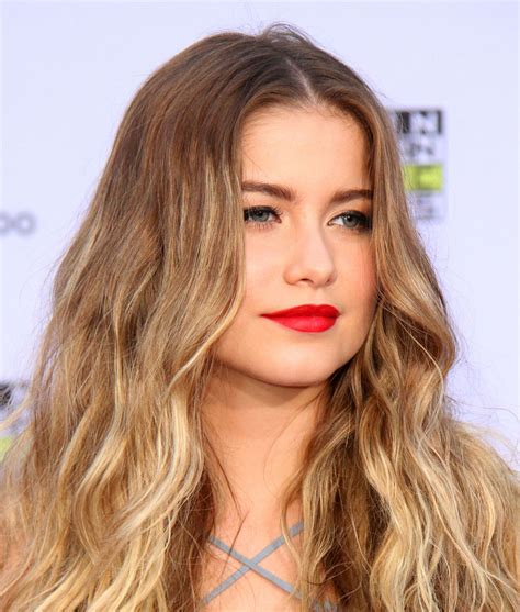 Sofia reyes talks favorite spanish slang & why she's proud to be mexican | growing up latino billboard latin music conference: Sofia Reyes - Latin American Music Awards 2017 in LA ...