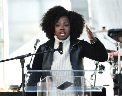 viola davis shares her metoo moment for best speech at women s march thegrio