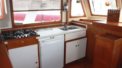 Barca, barche, barca in vendita, barche. EUROBANKER TRAWLER 42 motor yacht for sale | De Valk Yacht ...
