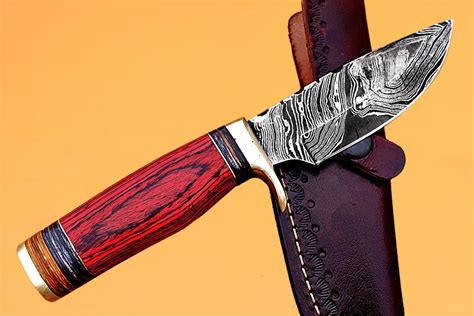 Custom Handmade Damascus Steel Fixed Blade Hunting Knife Red Etsy