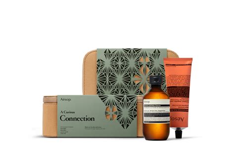 Our seasonal gift kits celebrate literary voyages, combining collections of skin, body and home formulations with forgotten works. Aēsop Gift Kits for 2018-19 Atlas of Attraction / RoC ...