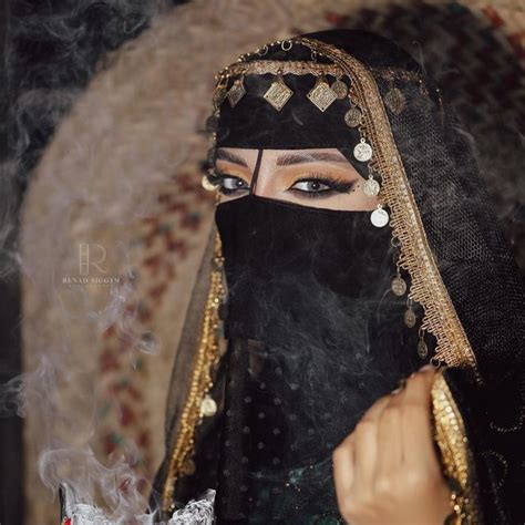 Belly Dancer Costumes Belly Dancers Arabian Beauty Women Beautiful Muslim Women Traditional