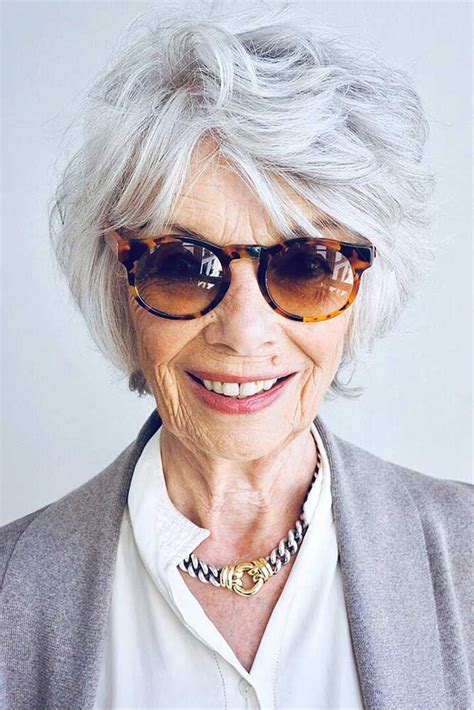 30 Modern Hairstyles For Women Over 60 To Keep Up With Trends Hot
