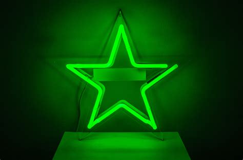 Neon Star Green Kemp London Bespoke Neon Signs And Prop Hire