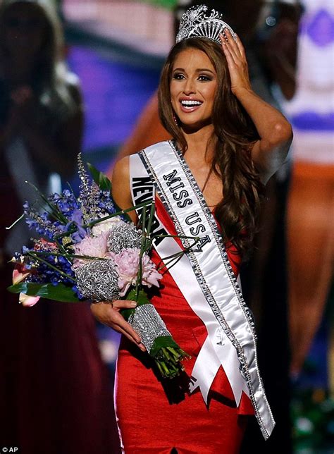 Choose from a wide range of similar scenes. Miss Nevada Nia Sanchez takes Miss USA 2014 crown | Daily ...