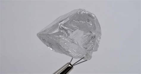 Lucapa Diamond Achieves Milestone With Th Carat Diamond