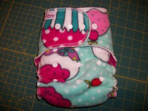 Simple Diaper Sewing Tutorials One Size Hybrid Fitted