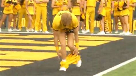 Moment Cheerleader Suffers Wardrobe Malfunction Mid College Football Routine Leaving Fans